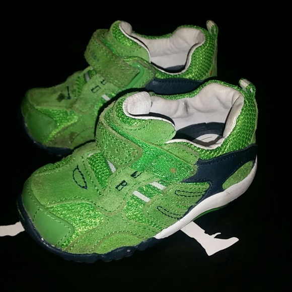 stride Rite Shoes - •°🎉°•°•°Stride Rite shoes•°•°•°•