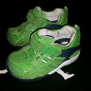 •°🎉°•°•°Stride Rite shoes•°•°•°•