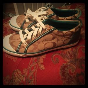 Coach shoes size 8