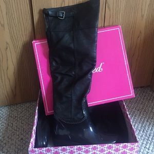 Knee high Black boots