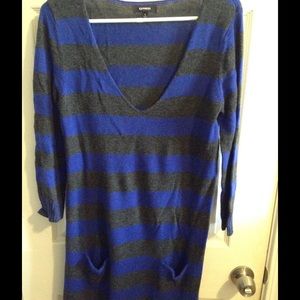 Express grey and blue sweater dress with pockets