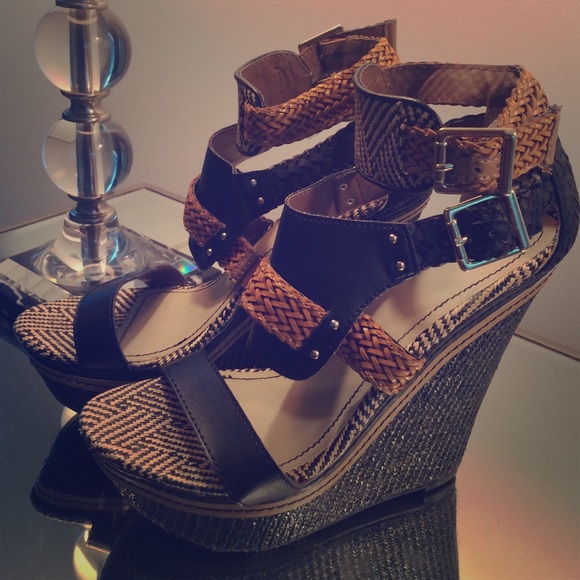Mossimo Wedges Tribal