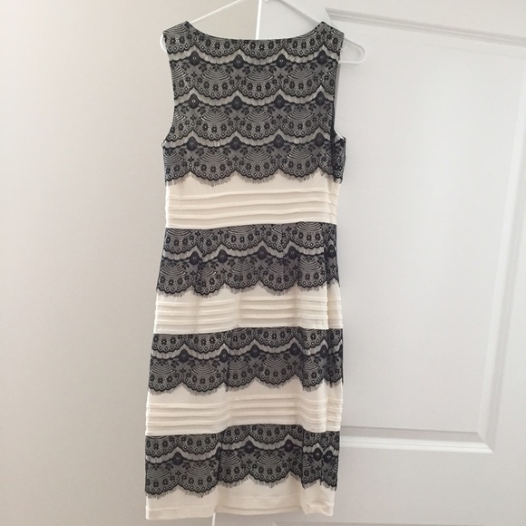 Dress - Picture 2 of 4