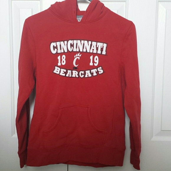 Cincinnati Bearcats sweatshirt