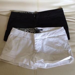 2 pairs of Volcom shorts