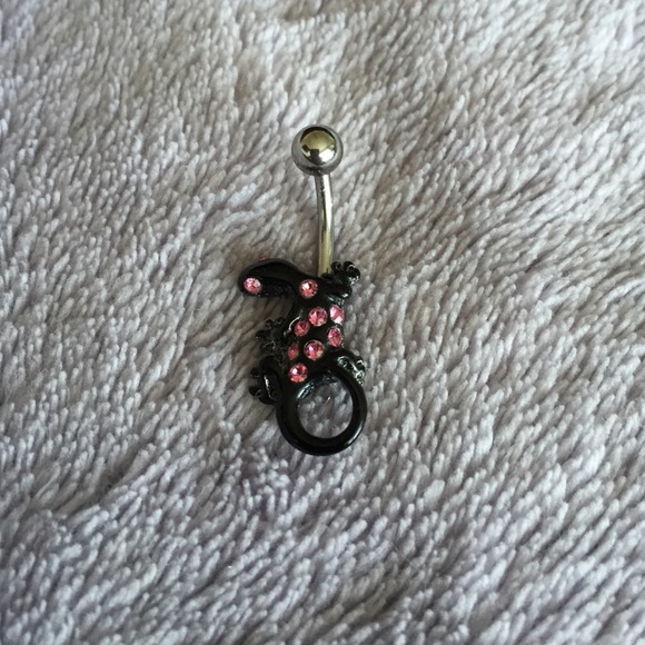 Belly button ring - Picture 1 of 1