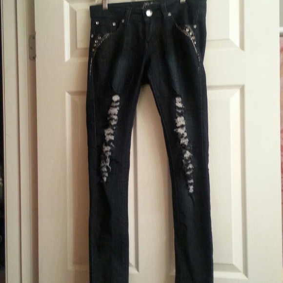 JEANS - Picture 2 of 3