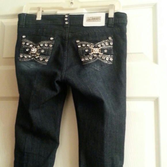 JEANS - Picture 3 of 3