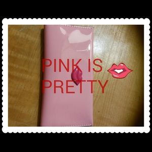 X NWOT X Cute Wallet