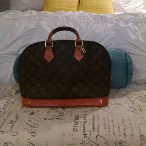 Louis Vuitton Alma.100%  authentic! Trade w/ Annie