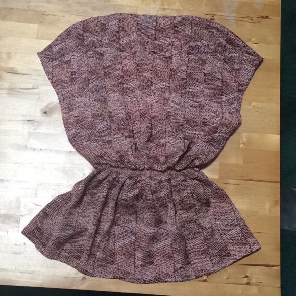 Fancy shirt - Picture 3 of 3