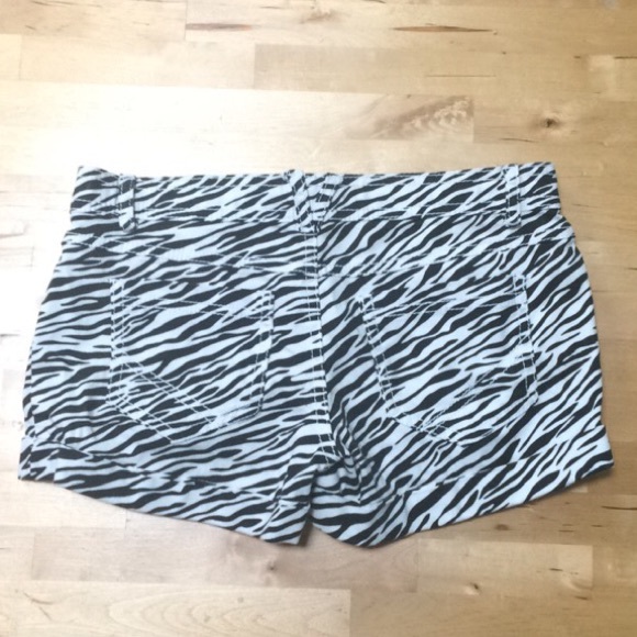 Zebra print shorts! - Picture 2 of 2