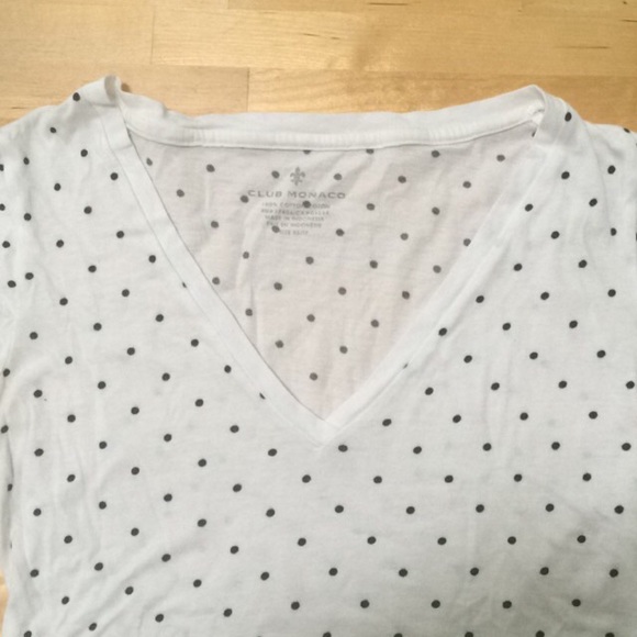 Polka dot t-shirt! - Picture 2 of 3