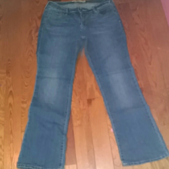 Boot cut jeans