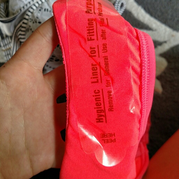 Top only! - Picture 2 of 4