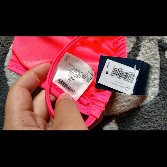 Top only! - Picture 4 of 4