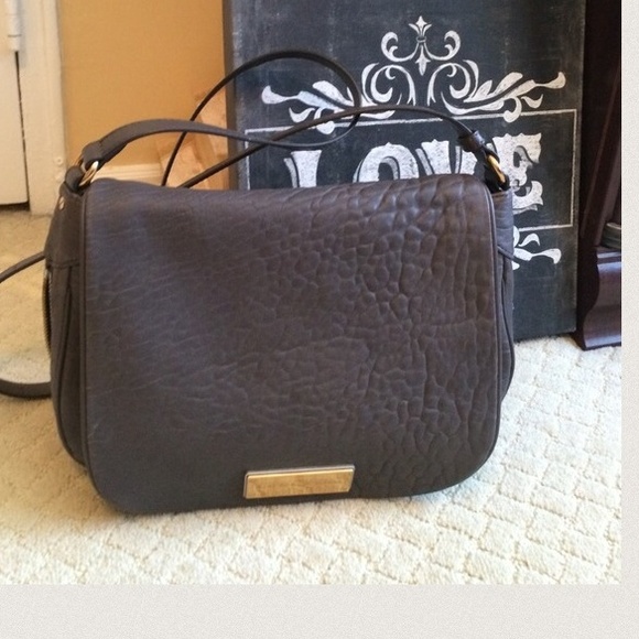 ❤️SOLD❤️🎉HOST PICK🎉 MJ washed up nash bag - Picture 2 of 4