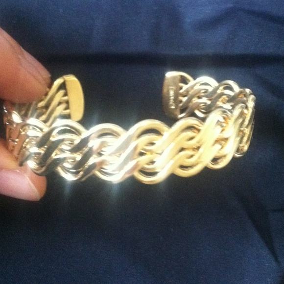 Monet vintage gold plated bracelet bangle
