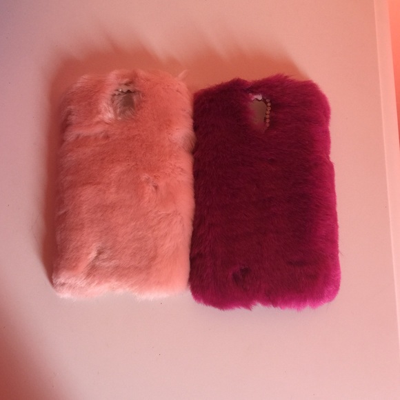 Two Galaxy S4 Fur Cases