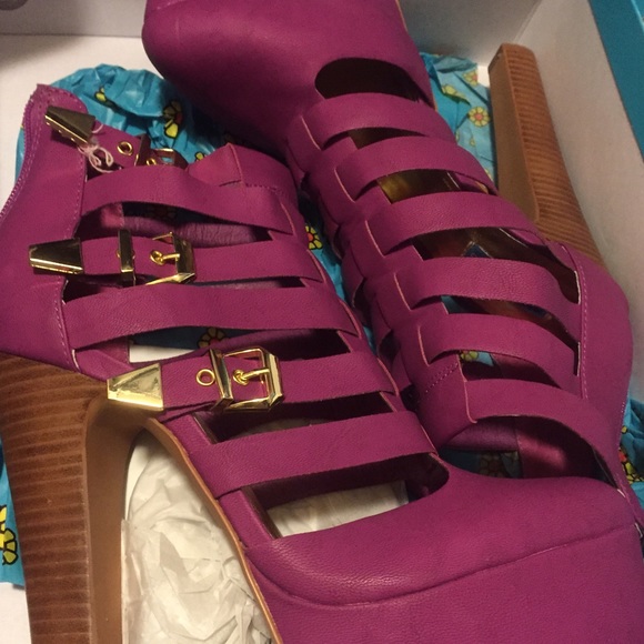 Penny sue heels