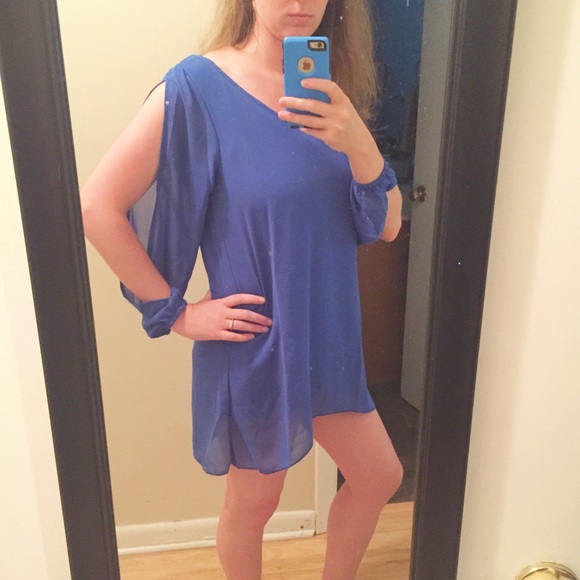 ☀️SEXY Blue chiffon cutout flowing top - Picture 4 of 4