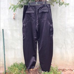 Black ISDA & CO Cargo Pant Size 8
