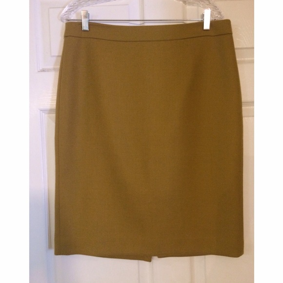 ❌SOLD❌J. Crew Double Serge Wool Pencil Skirt - Picture 2 of 4
