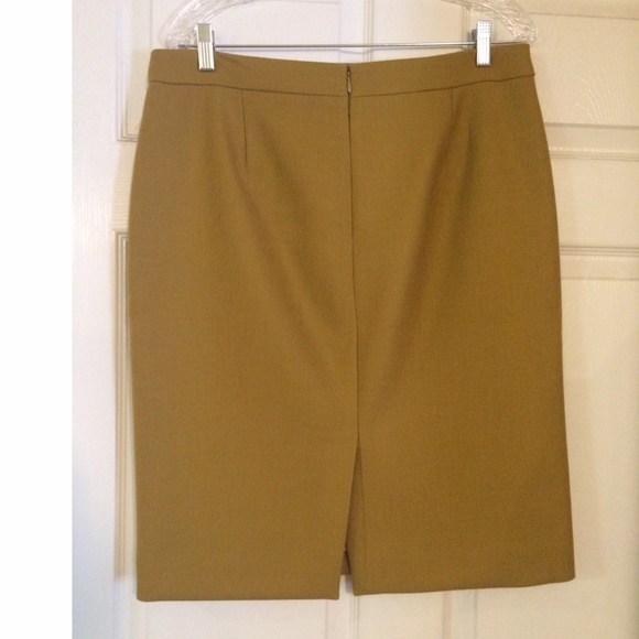 ❌SOLD❌J. Crew Double Serge Wool Pencil Skirt - Picture 3 of 4