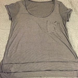 Lululemon top