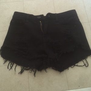 black high wasted shorts