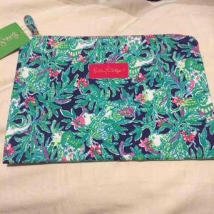 Lilly Pulitzer pouch