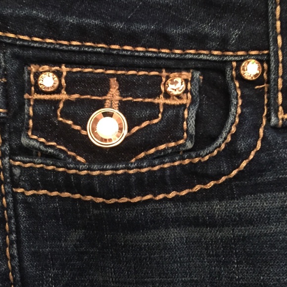 True Religion Jeans - Picture 4 of 4