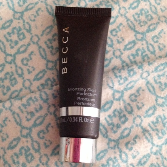 Becca Bronzing Skin Perfector