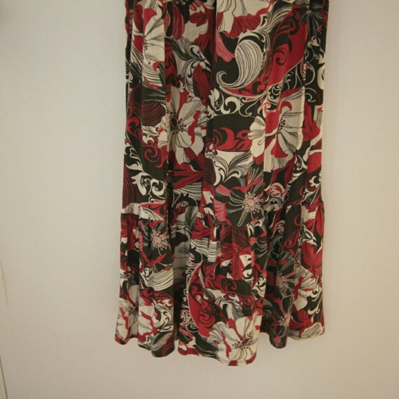 🚫 DONATED 🚫 Long floral unique dress - Picture 3 of 5