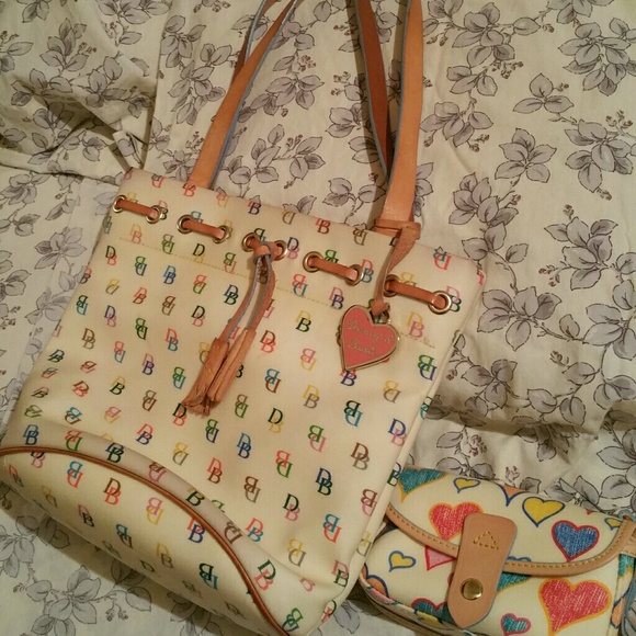Bag & wristlet - Picture 3 of 4