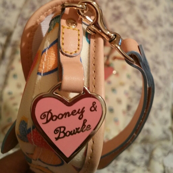 Bag & wristlet - Picture 4 of 4