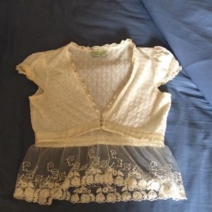 Gorgeous top going for quick sale today.