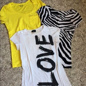 Gently worn t's 🎀