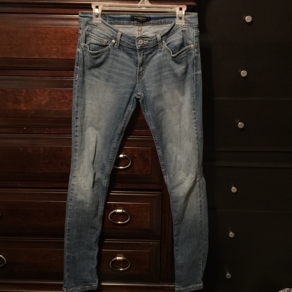 Levi's too superlow 524 jeans
