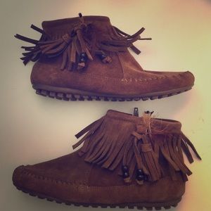 Minnetonka boots