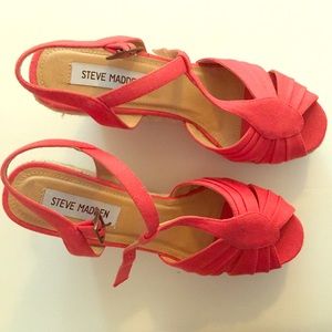 Steve Madden Coral Wedges