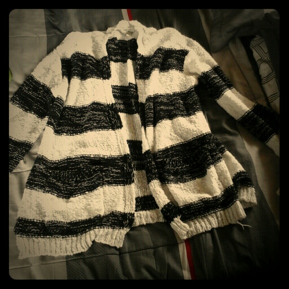 Forever 21 sweater
