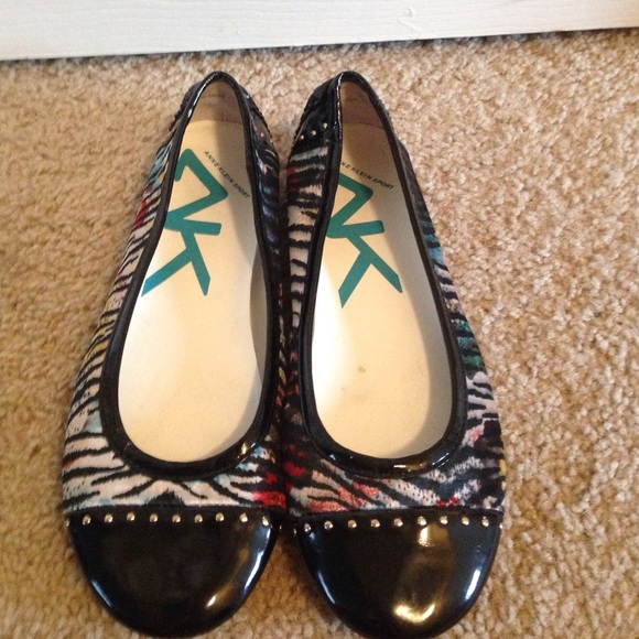 Anne Klein sport flats