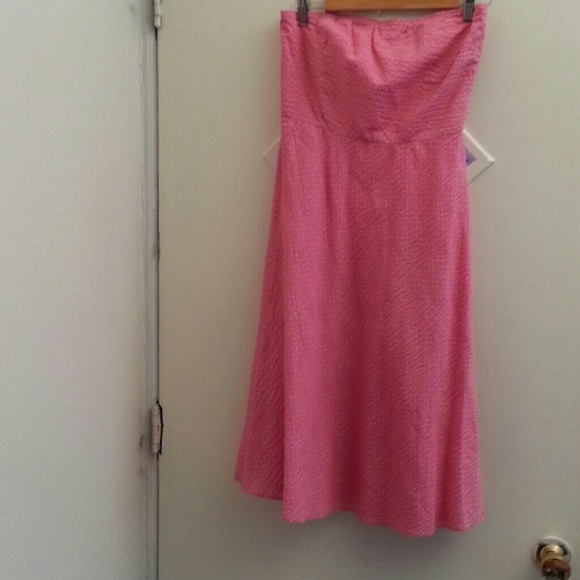 Polka dot bandeau dress. - Picture 1 of 4