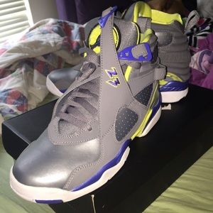 Jordan, Retro 8 / Laney