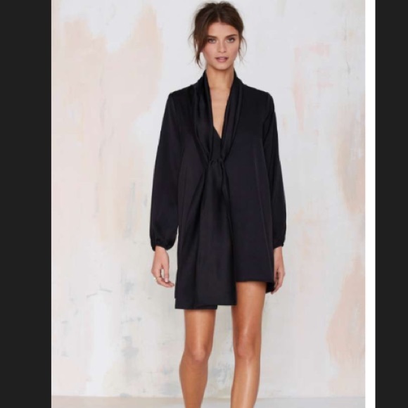 Nasty Gal Closet Queen dress - Picture 3 of 4