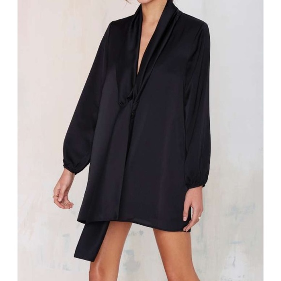 Nasty Gal Closet Queen dress - Picture 4 of 4