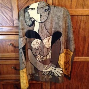 Gift with purchase💖Pablo Picasso scarf authentic