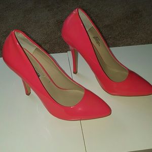 Hot pink Steve madden heels