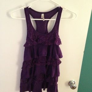 Purple ruffled tanktop
